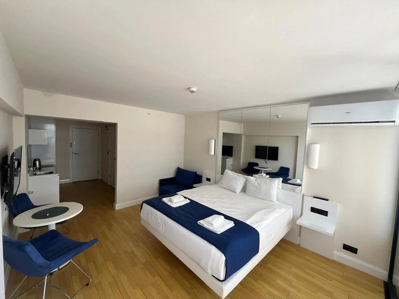 Apartment Orbi City Jukasi Batumi
